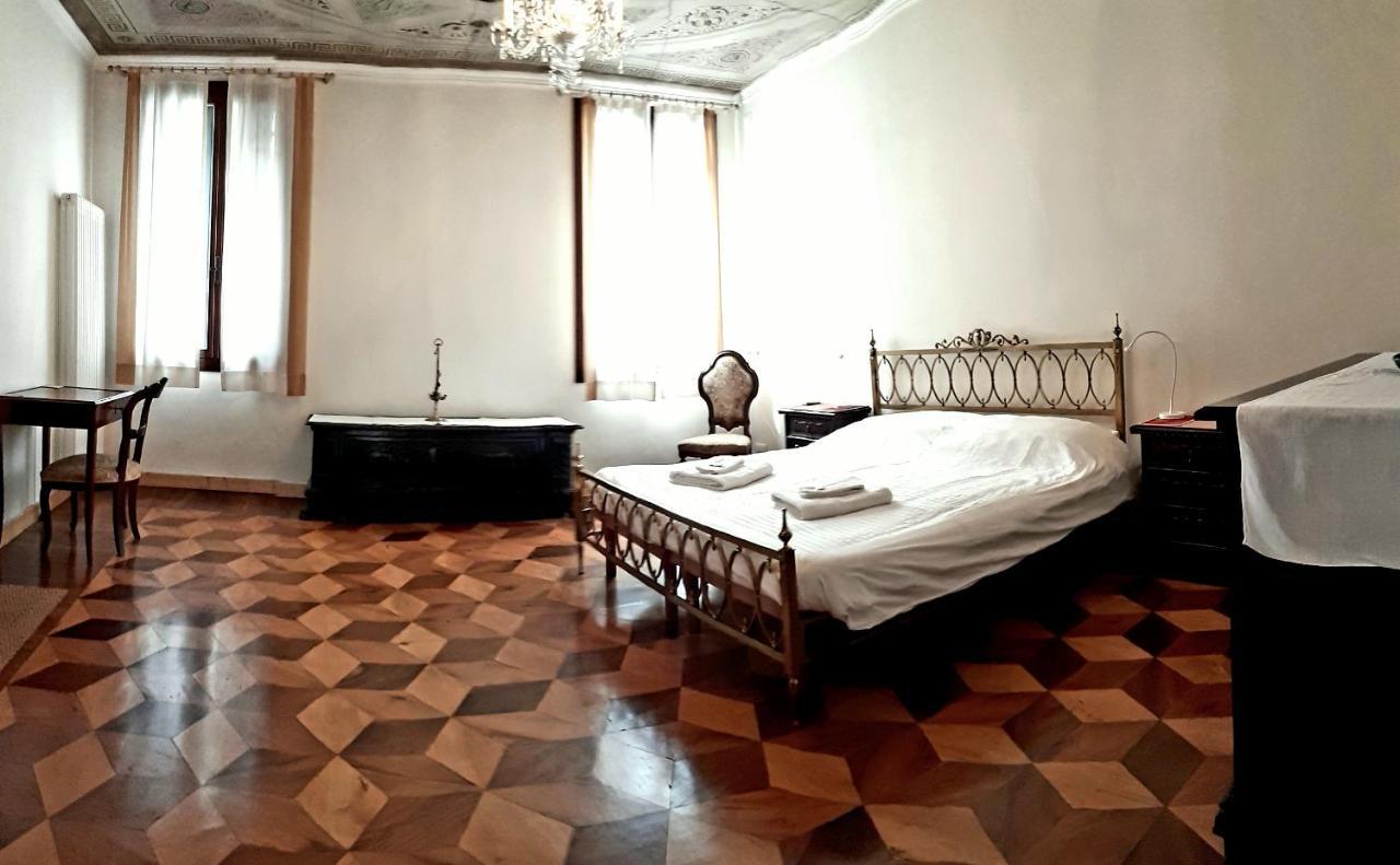 B&B Via Museo บัสซาโน เดล กรัปปา ภายนอก รูปภาพ