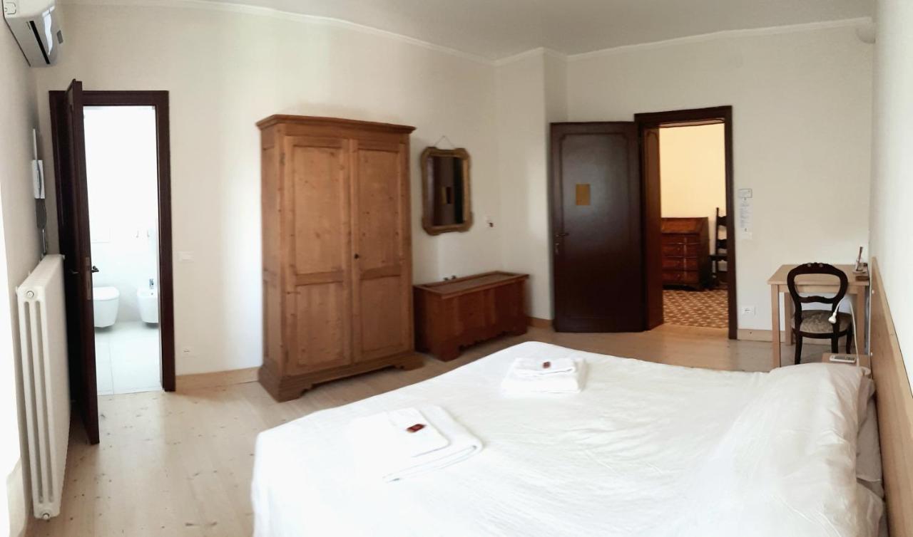 B&B Via Museo บัสซาโน เดล กรัปปา ภายนอก รูปภาพ